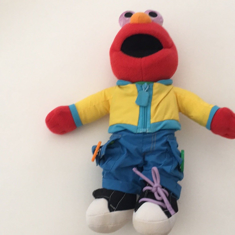 Talking Elmo Teach me to Dress 2005 Edition🌺